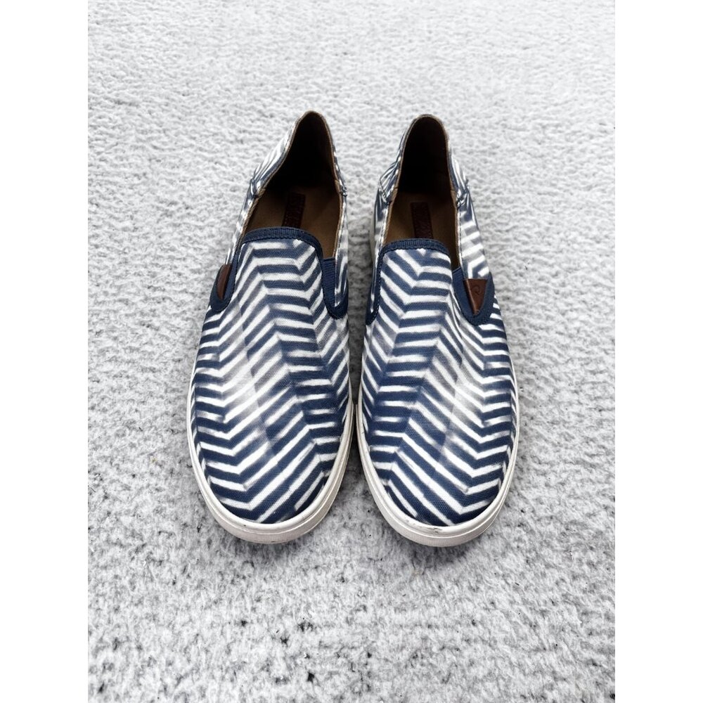 OluKai Shoes Women 9 Blue Pehuea Pai 20360-LR18 Slip On Sneaker Blue Geometric
